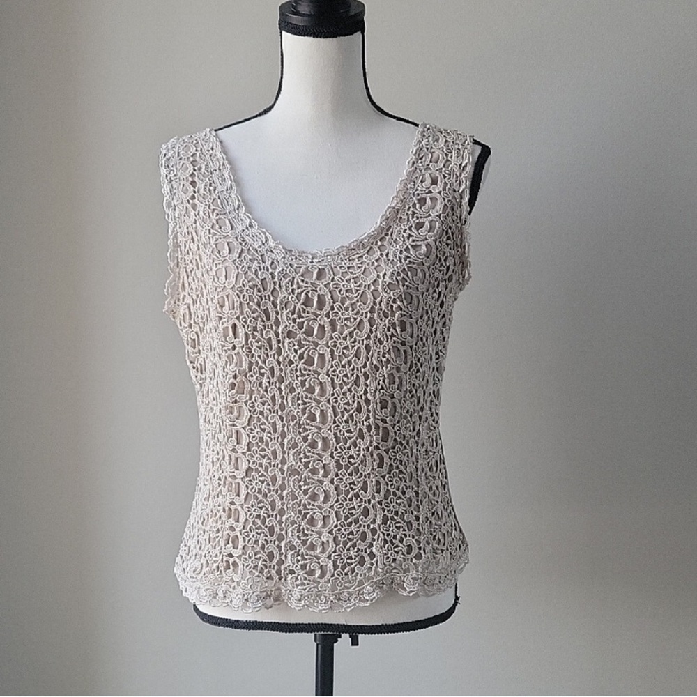 Chic Crochet Lace Women's Blouse